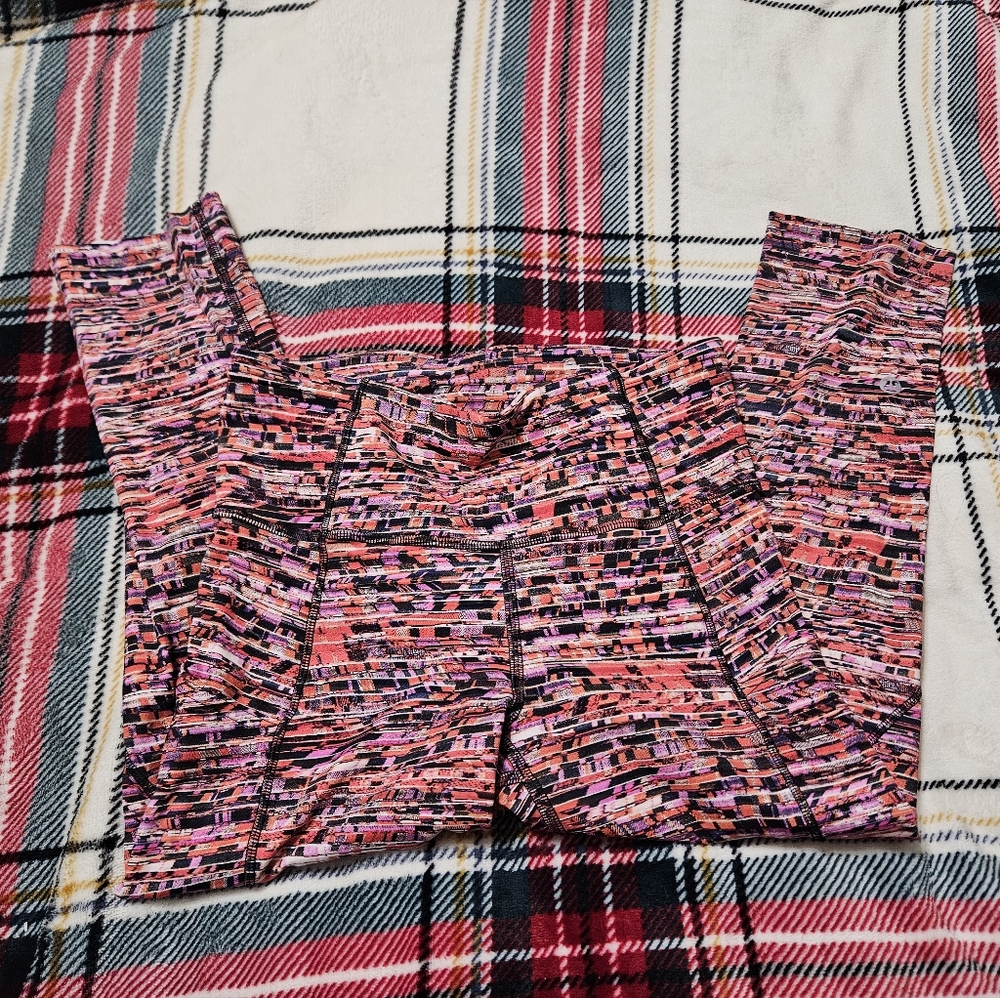Lululemon crop